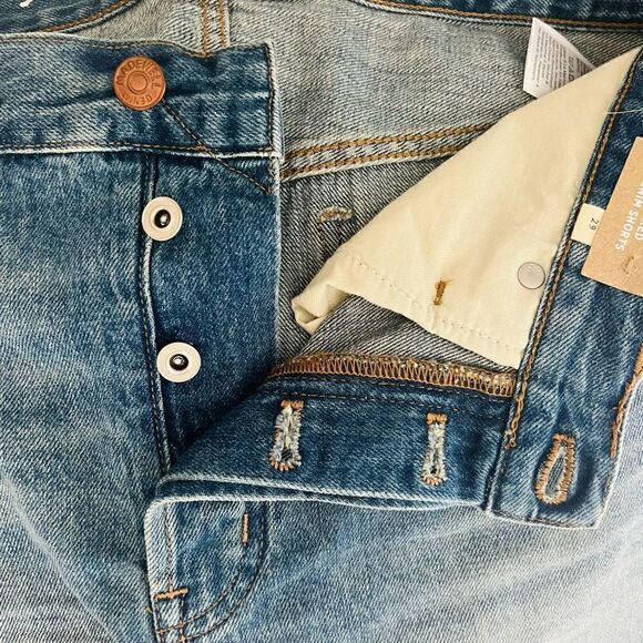 Madewell Relaxed Denim Jean Split Hem Edition Shorts, Size 8‎ (29 Waist) NWT - Picture 13 of 14